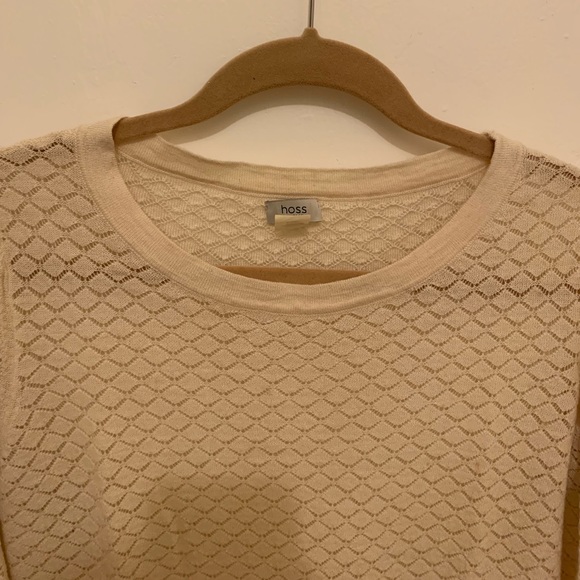 Beautiful cream lattice work sweater - Picture 4 of 7
